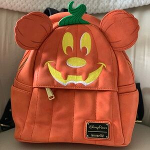 DISNEY PARKS LOUNGEFLY 2019 MICKEY MOUSE JACK-O-LANTERN MINI BACKPACK (RETIRED)